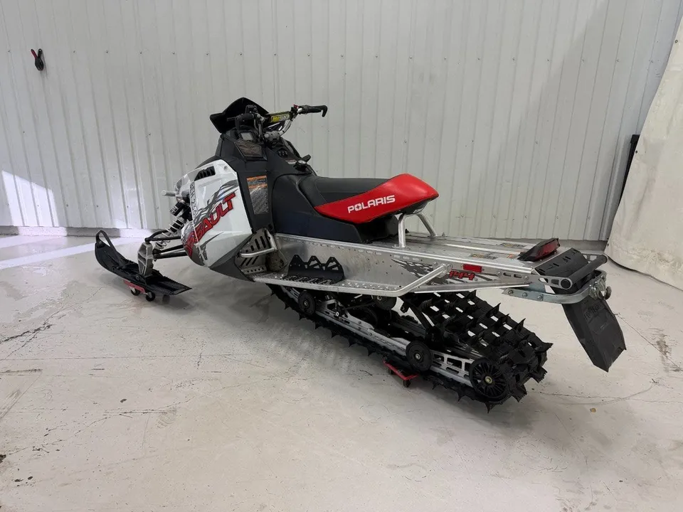 Polaris Switchback 600 Assault 144" Låga mil 2014, bild 3