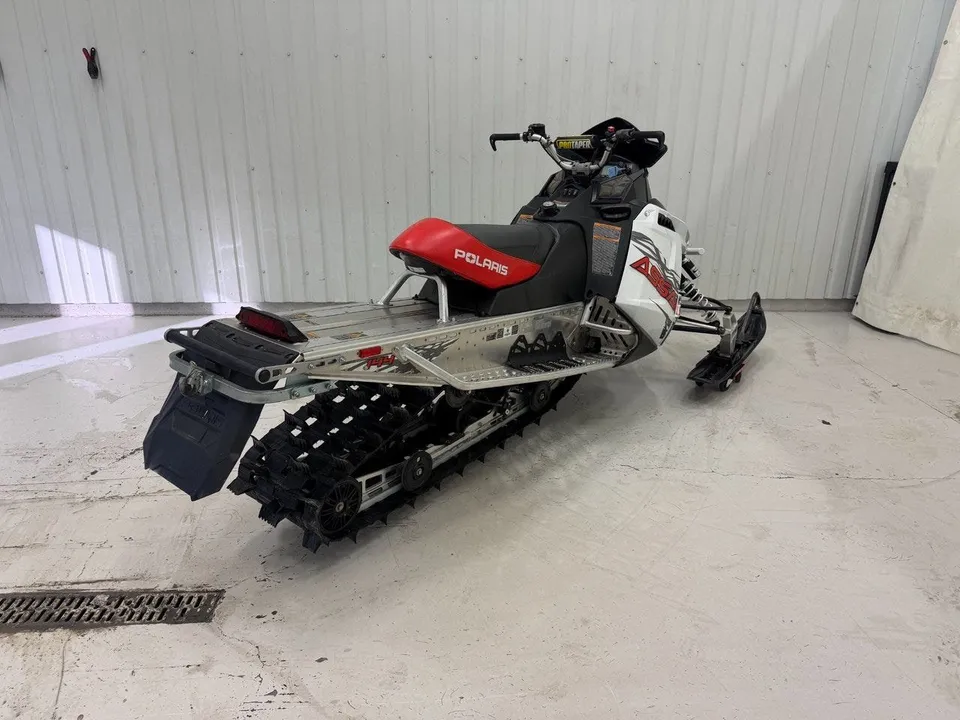 Polaris Switchback 600 Assault 144" Låga mil 2014, bild 4