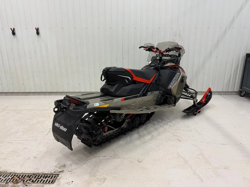 Ski-Doo MXZ XRS 850 E-tec 44mm 2021, bild 4